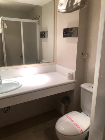 Abeliona Guesthouse Ambeliona Екстер'єр фото